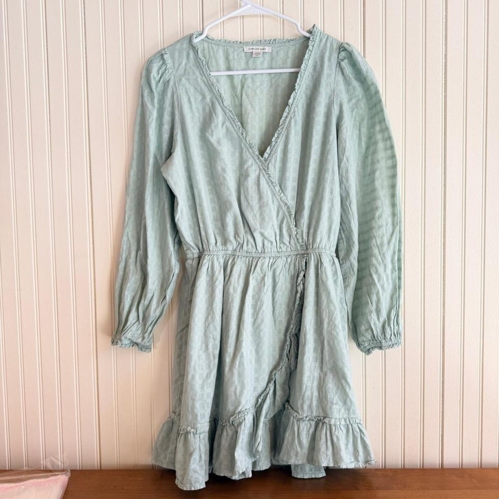 American Eagle Wrap Dress Mint Green Textured Ruffle Sleeve Mini -Size‎ M-